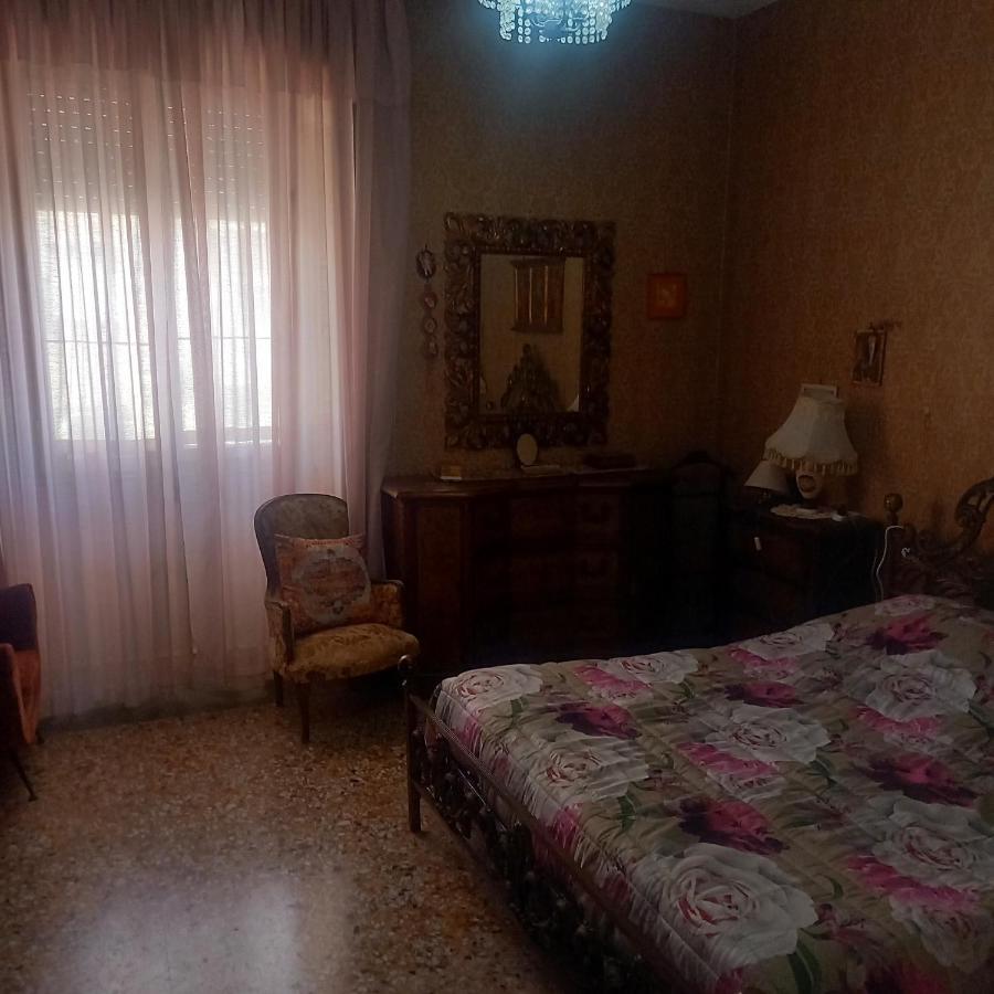 Il Nido Di Mamma E Babbo Apartment Civitavecchia Luaran gambar