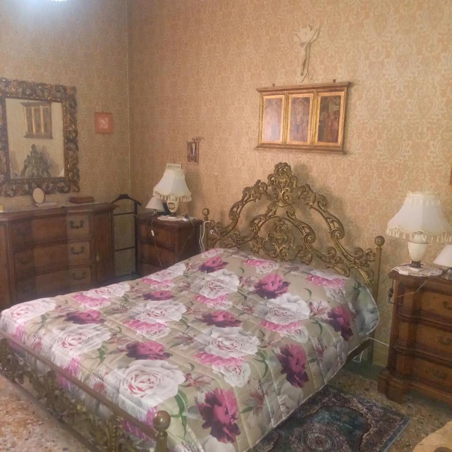 Il Nido Di Mamma E Babbo Apartment Civitavecchia Luaran gambar
