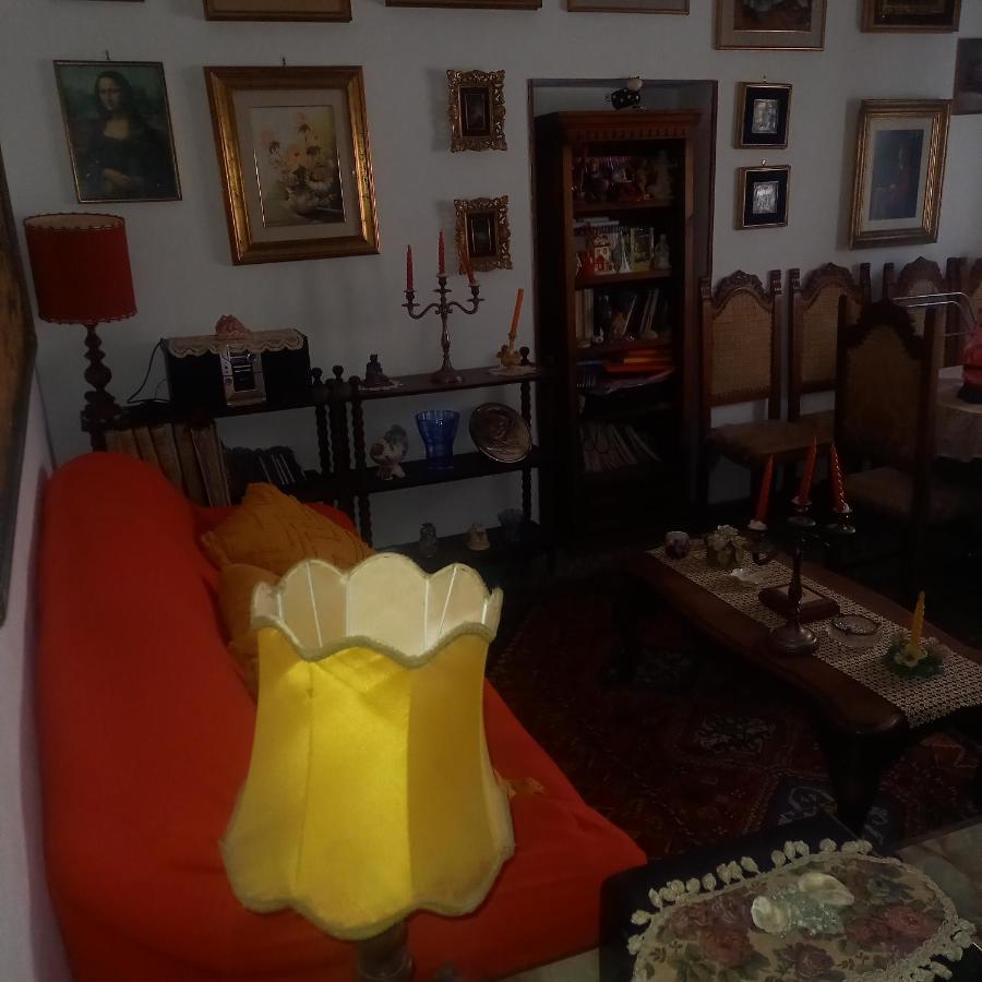 Il Nido Di Mamma E Babbo Apartment Civitavecchia Luaran gambar